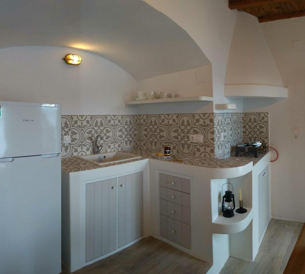 Milos By The Sea - Eco House Plaka  Exterior foto