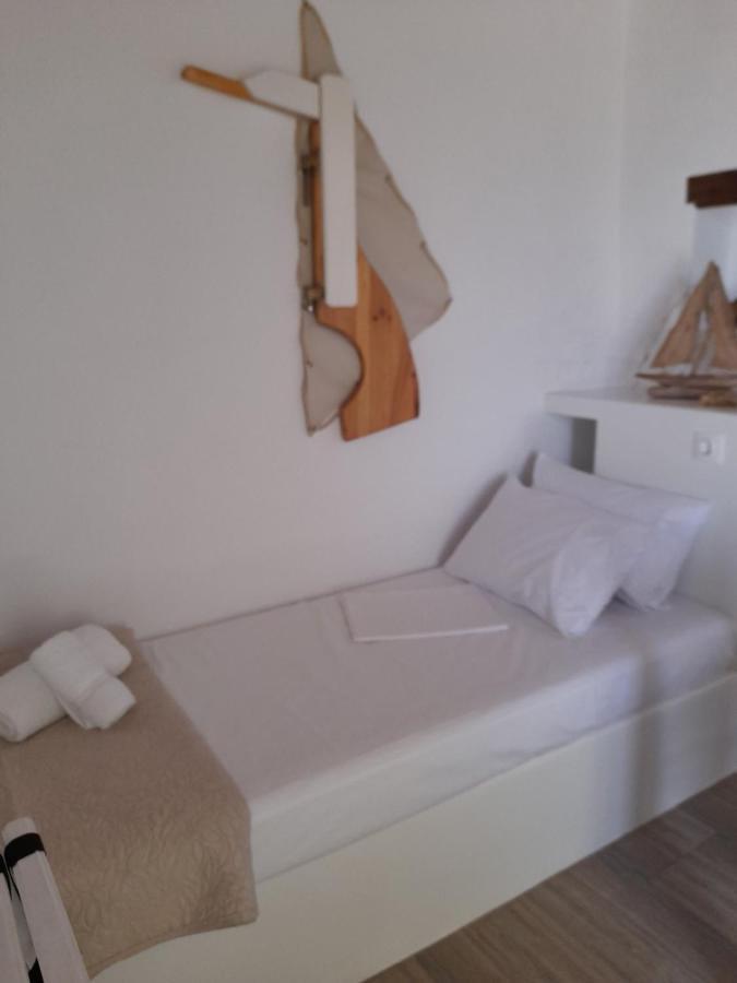 Milos By The Sea - Eco House Plaka  Exterior foto